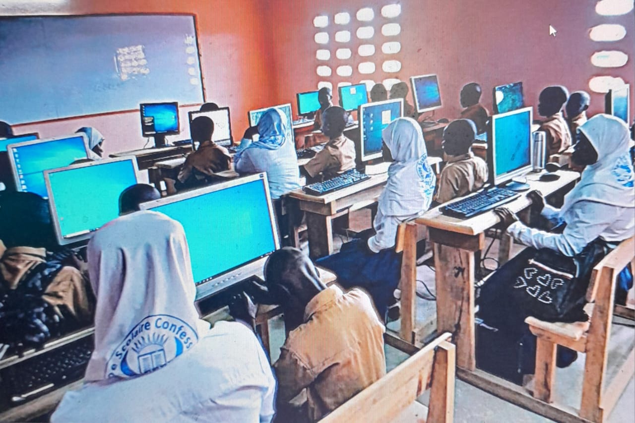 École confessionnelle Idayatou à Yopougon équipée